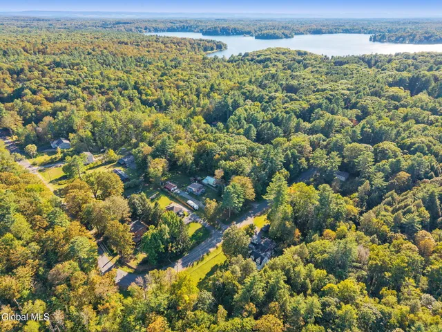$385,000 | 5623 Lake Road, Galway, NY 12074