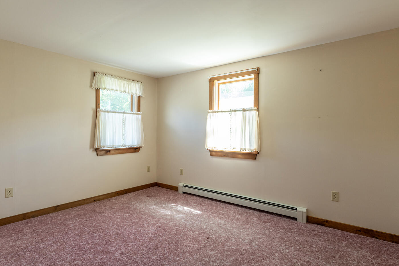 282 Old Union Road Washington, ME 04574 - Photo 11 of 41 guest bedroom 3