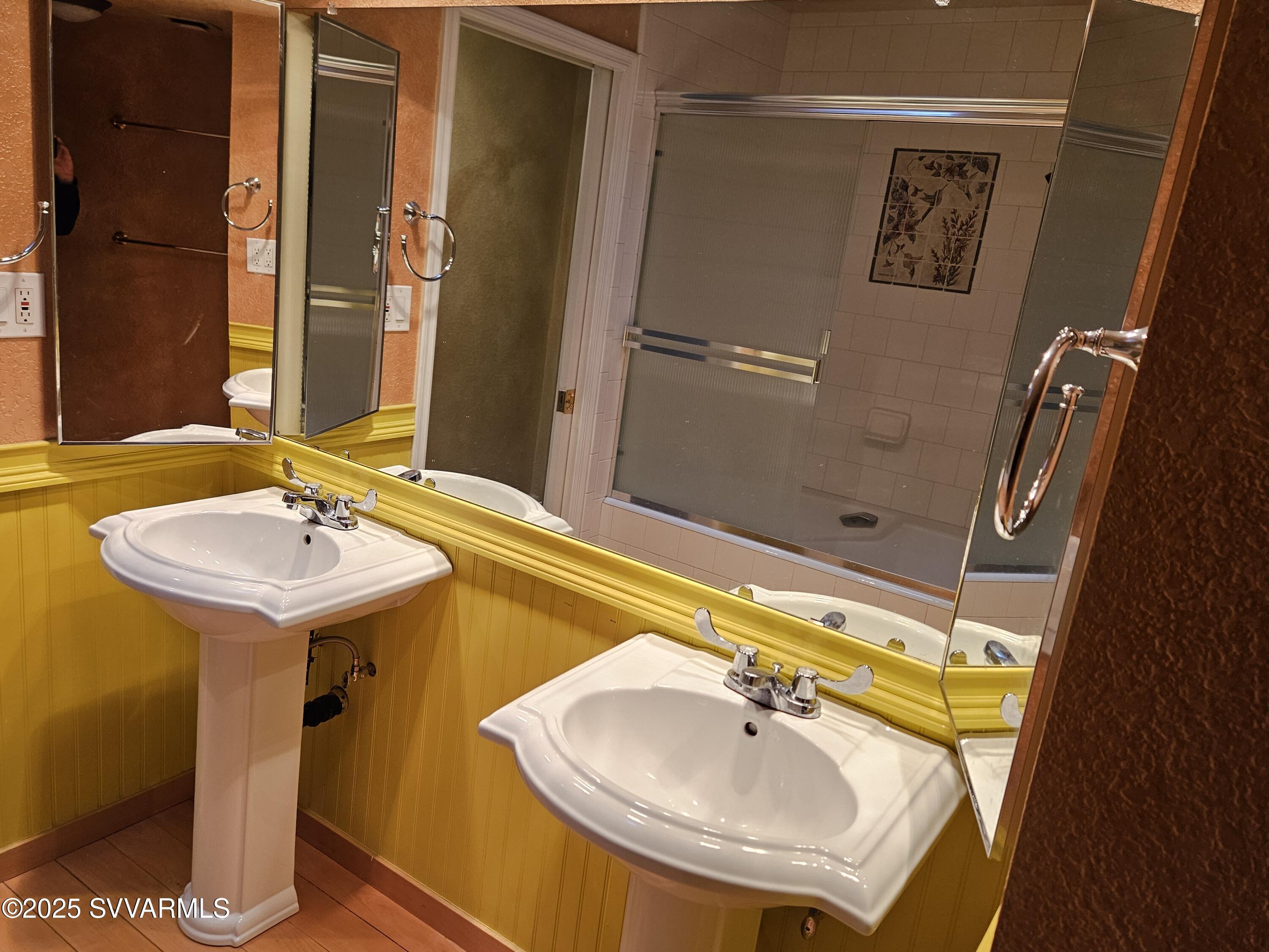 540 Jordan Road, Unit 2 Sedona, AZ 86336 - Photo 8 of 14 540 Jordan.24