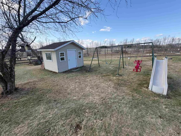 $650,000 | N4357 County Rd T, Shawano, WI 54166