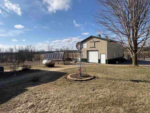 $650,000 | N4357 County Rd T, Shawano, WI 54166