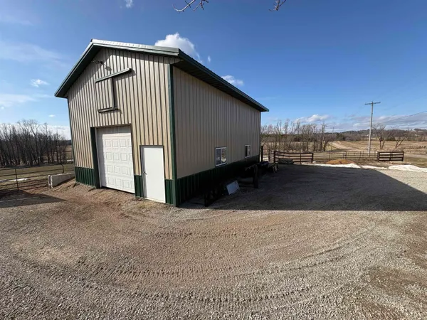 $650,000 | N4357 County Rd T, Shawano, WI 54166