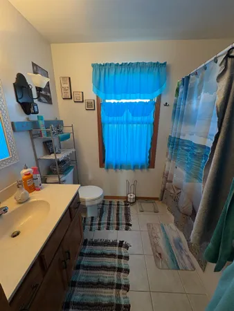 $650,000 | N4357 County Rd T, Shawano, WI 54166