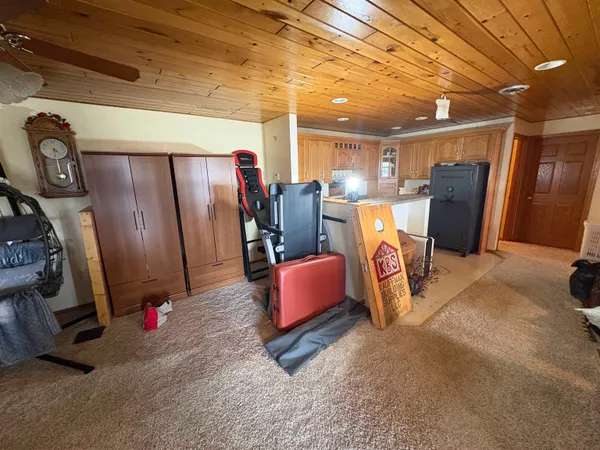 $650,000 | N4357 County Rd T, Shawano, WI 54166