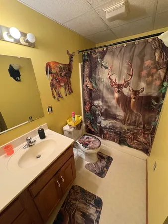 $650,000 | N4357 County Rd T, Shawano, WI 54166