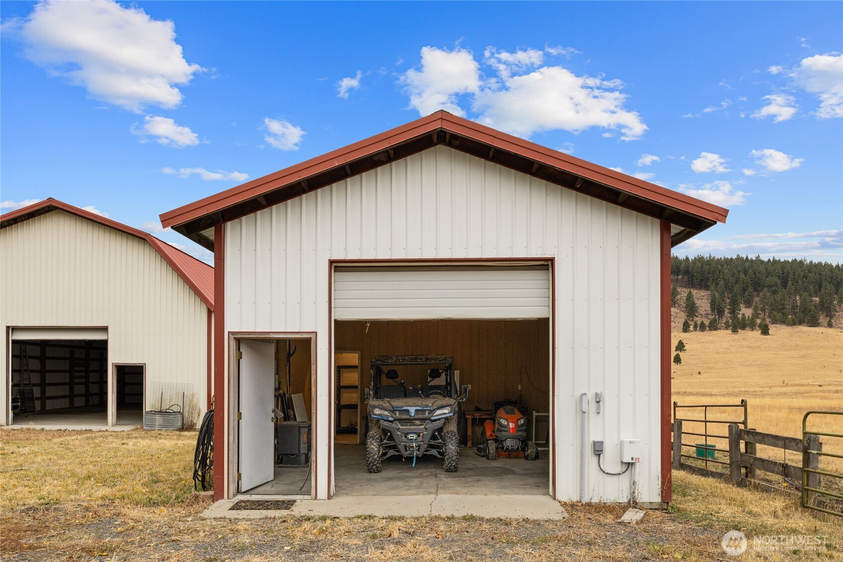 1371 Bettas Road Cle Elum, WA 98922 - Photo 30 of 40 a view of a house with a patio