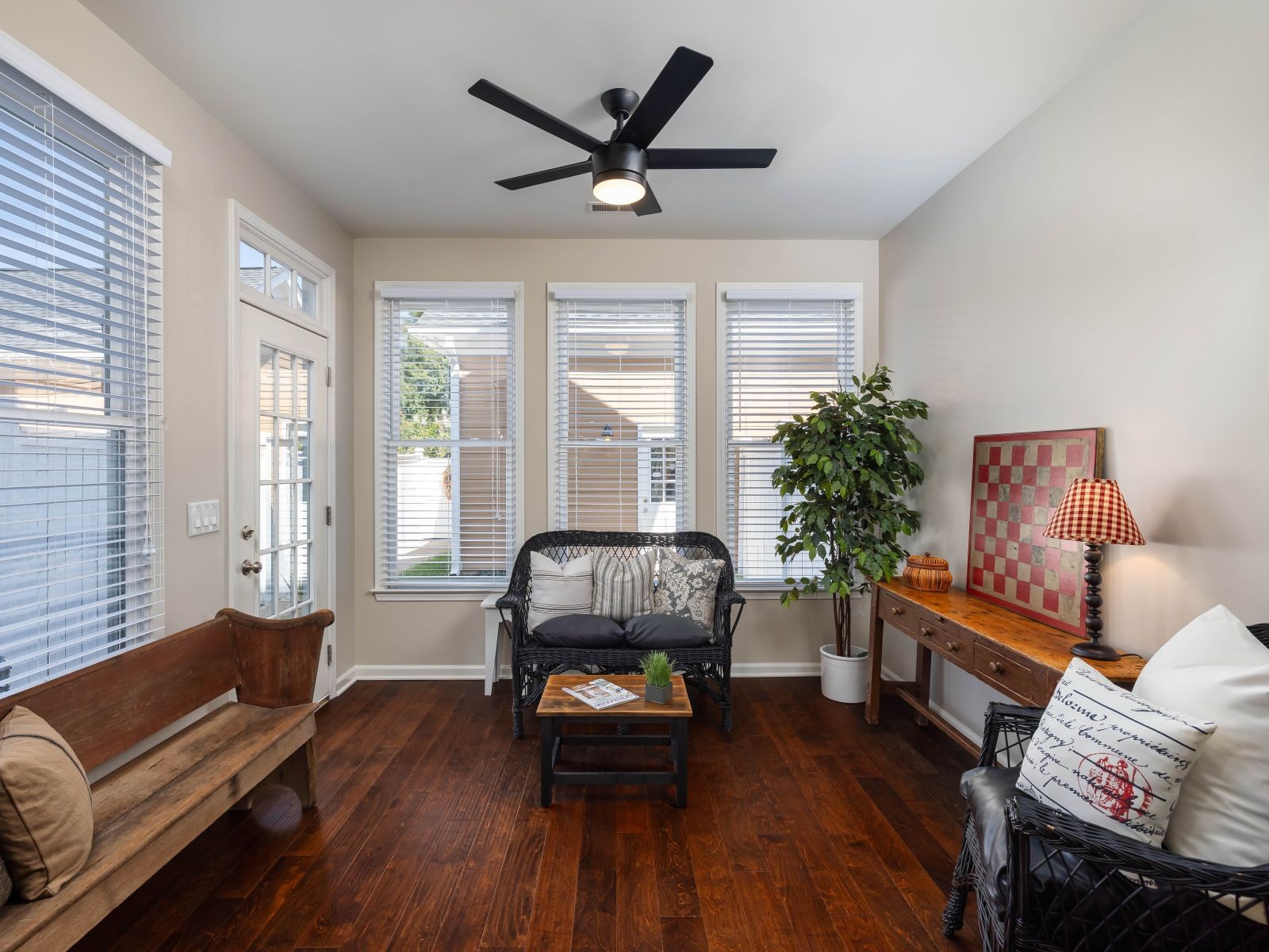 110 Pearl Street Franklin, TN 37064 - Photo 14 of 38 a living room with furniture and wooden floor