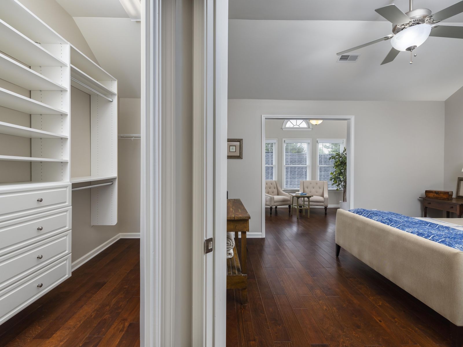 110 Pearl Street Franklin, TN 37064 - Photo 27 of 38 a living room with furniture and a wooden floor