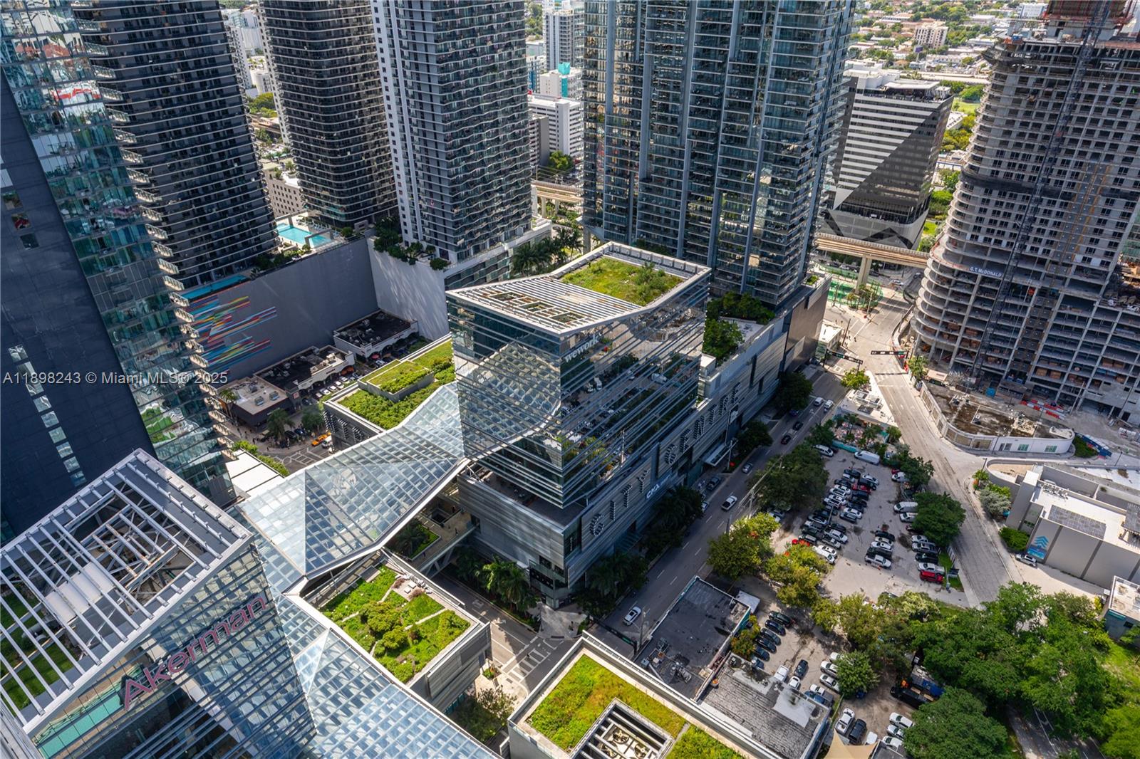 68 Southeast 6th Street, Unit 3906 Miami, FL 33131 - Photo 38 of 48