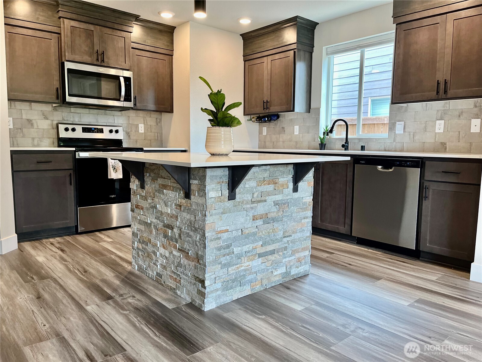 922 Northwest 175th Street Ridgefield, WA 98642 - Photo 6 of 22