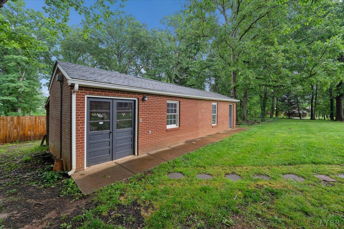 3289 Peaks Road Bedford, VA 24523 - Photo 62 of 71 a view of backyard of house with green space