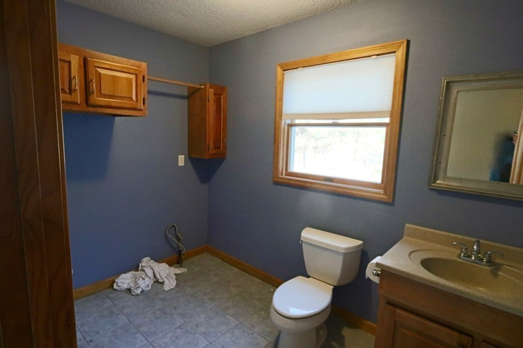 6 Old Farm Road Wilbraham, MA 01095 - Photo 17 of 30 Gallery Image 17