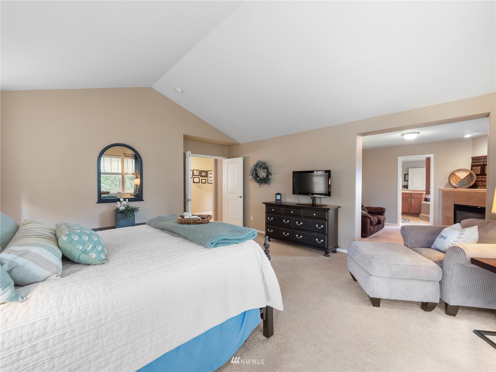 16529 37th Drive Southeast Bothell, WA 98012 - Photo 24 of 40 a bedroom with bed and furniture