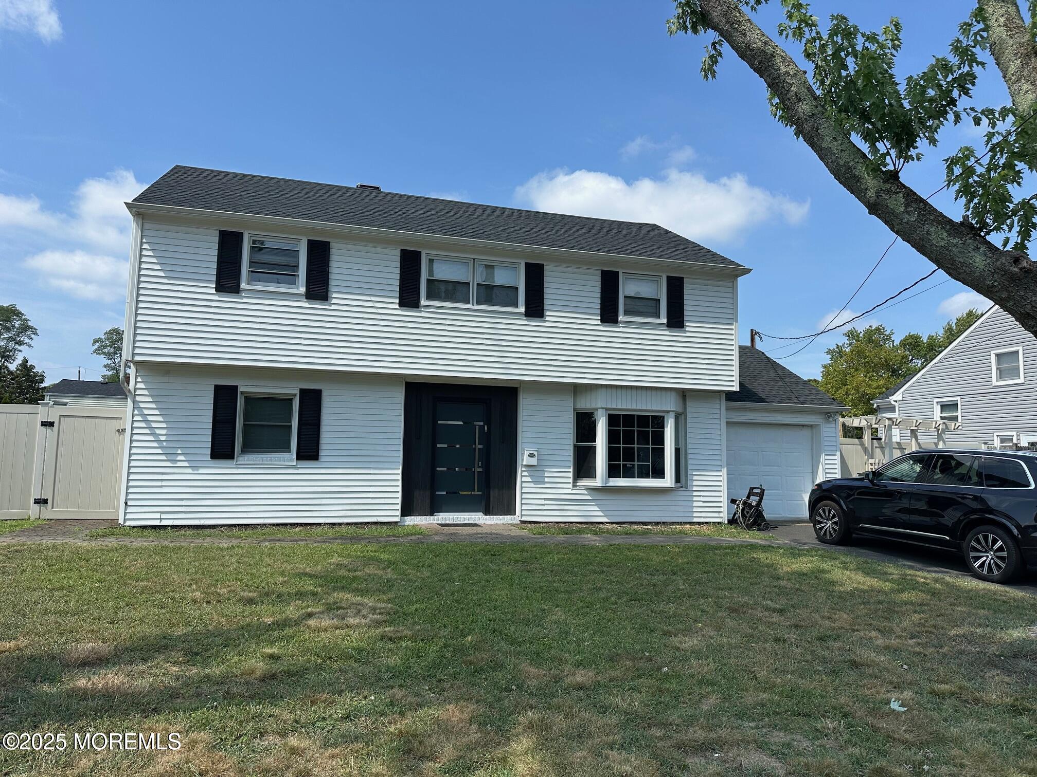 18 Branch Road Oakhurst, NJ 07755 - Photo 3 of 20 IMG_5300