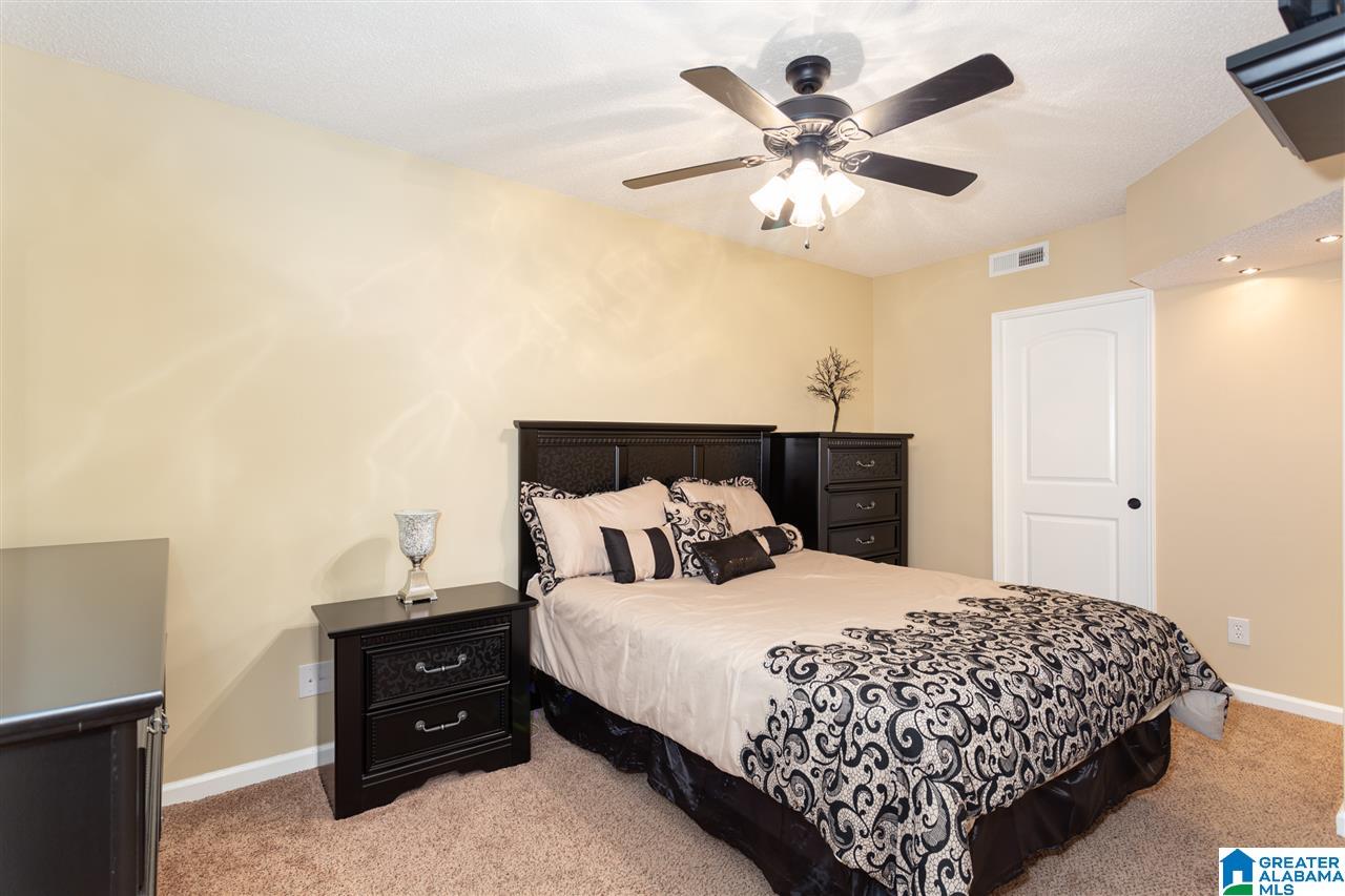 150 Deer Path Anniston, AL 36207 - Photo 17 of 47