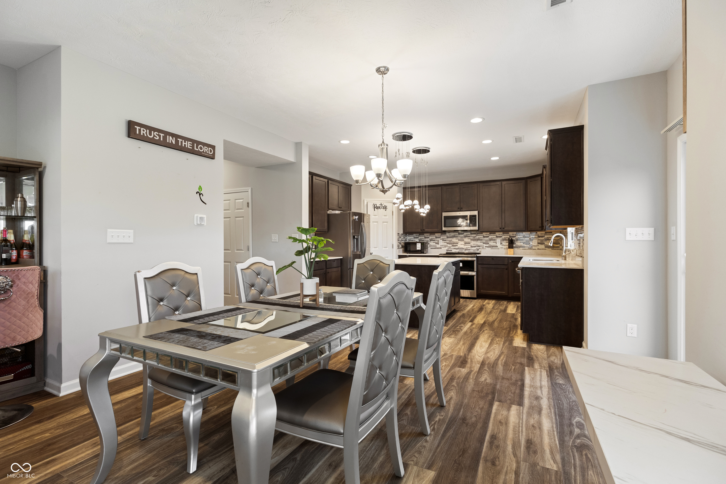 6926 Wheatley Road Whitestown, IN 46075 - Photo 5 of 21