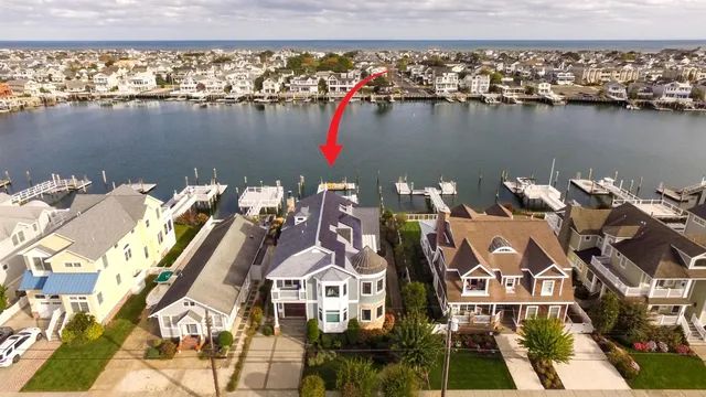 $7,595,000 | 10546 Corinthian Drive, Stone Harbor, NJ 08247