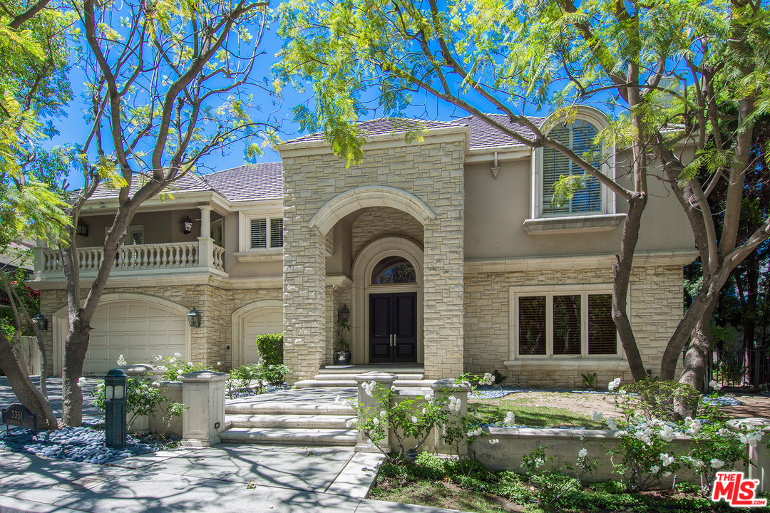 3351 Clerendon Road Beverly Hills, CA 90210 - Photo 3 of 34