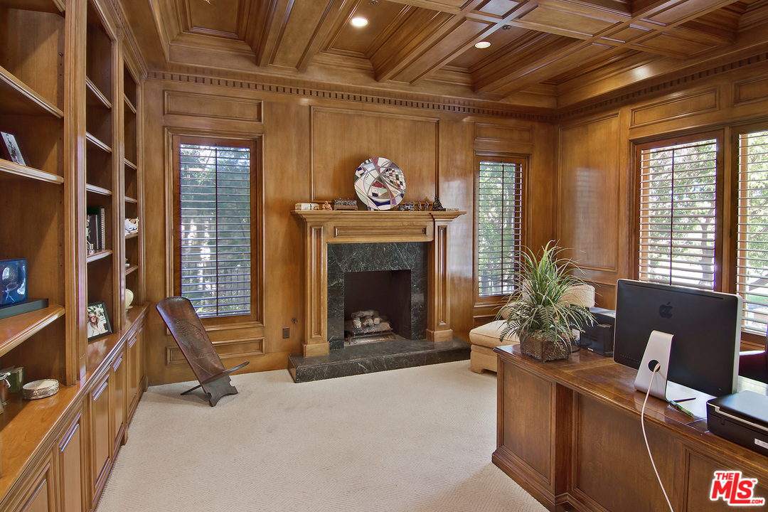 3351 Clerendon Road Beverly Hills, CA 90210 - Photo 10 of 34