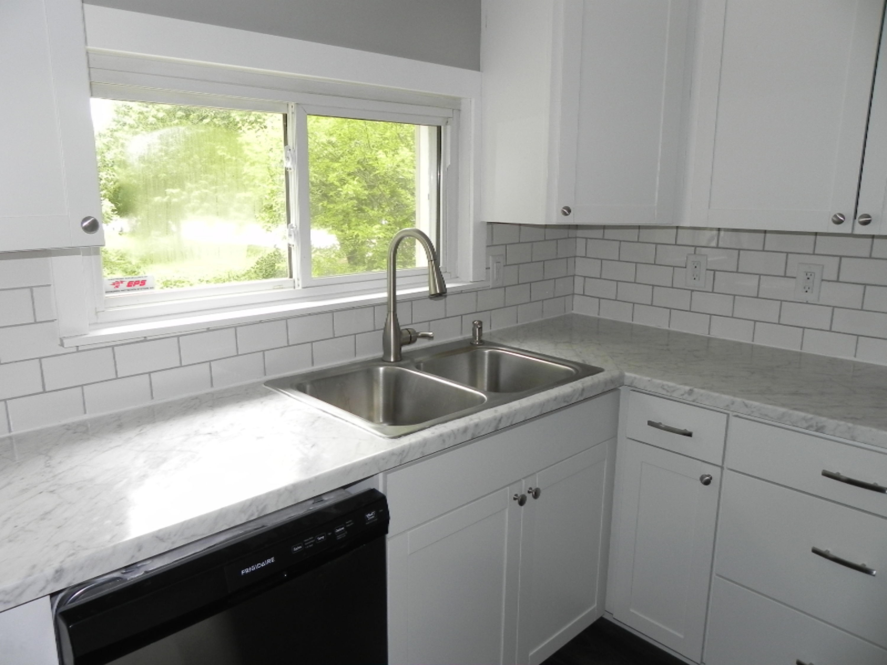 10727 Shaver Road Portage, MI 49024 - Photo 5 of 25 DSCN6743