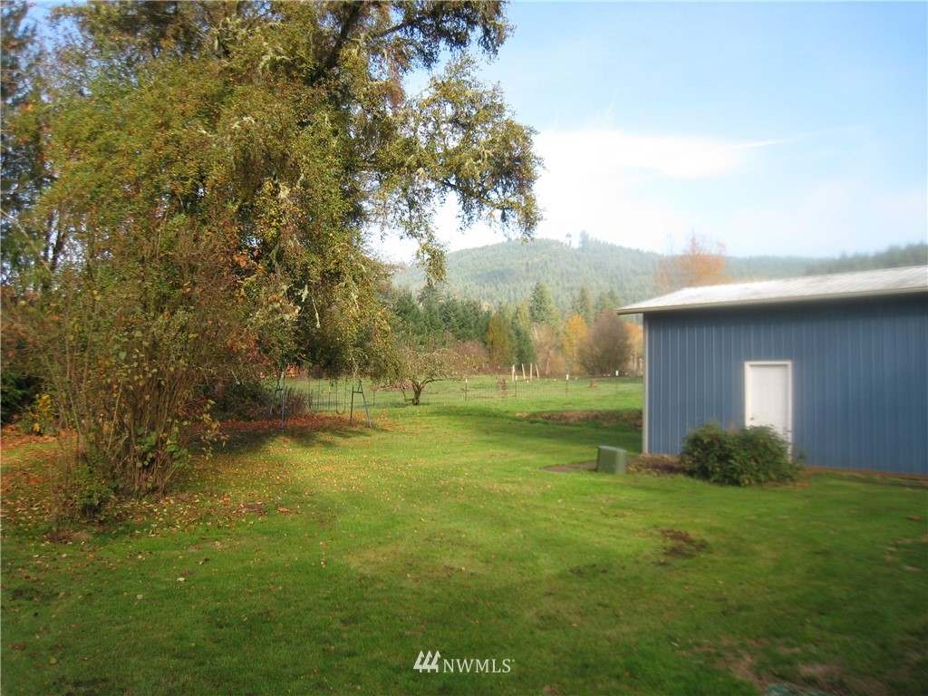 202 Cole Road Kelso, WA 98626 - Photo 2 of 24 Gallery Image 2