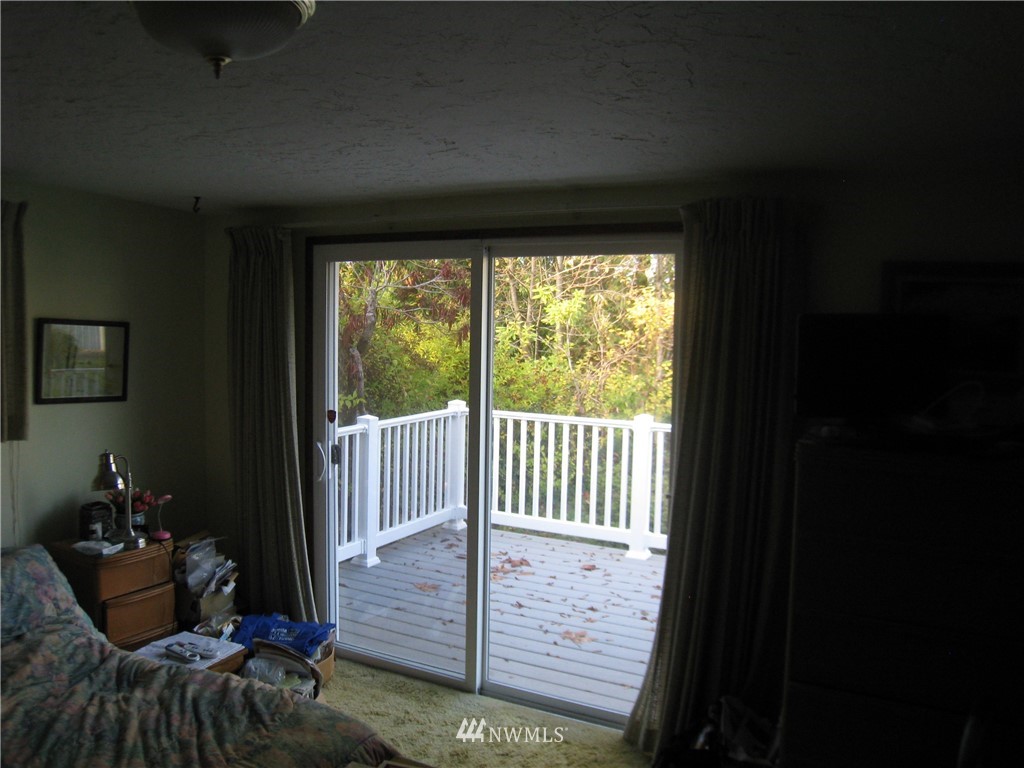 202 Cole Road Kelso, WA 98626 - Photo 7 of 24 Gallery Image 7