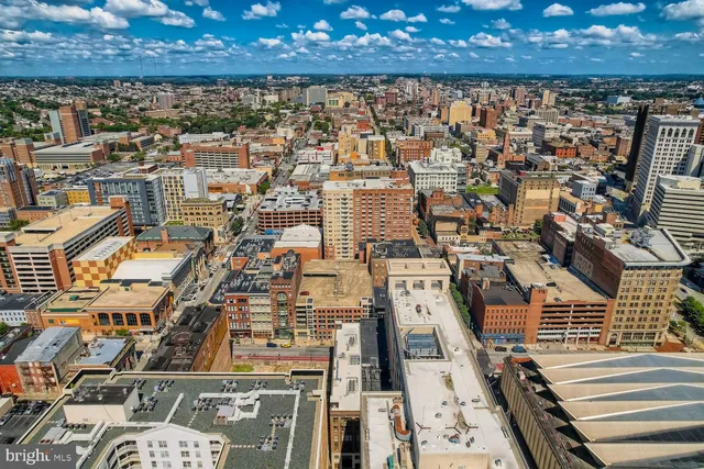 a picture of city view