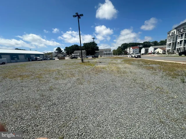 a view of a big yard