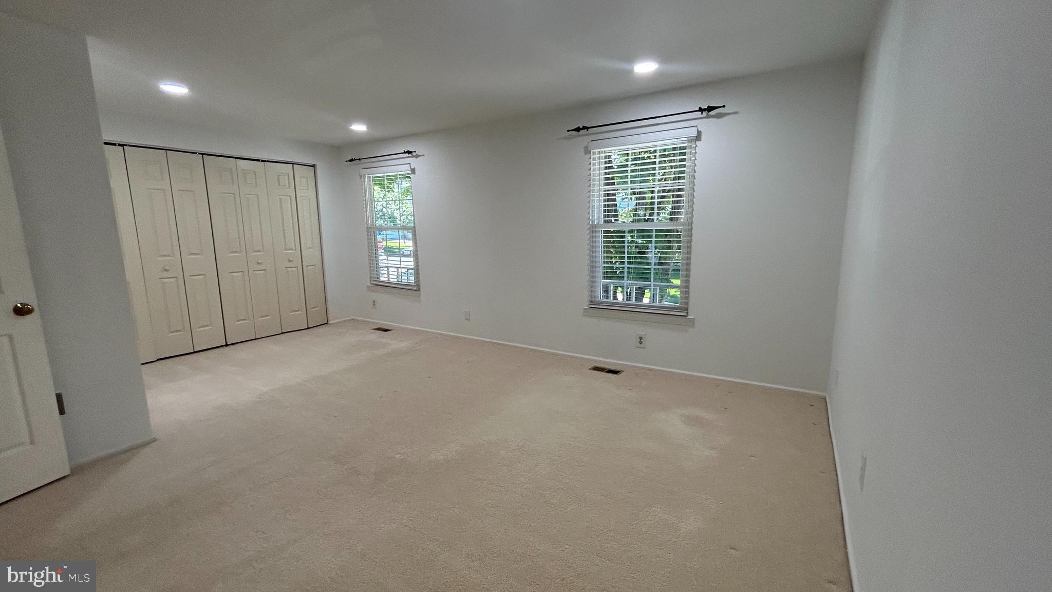 10603 Reed's Landing Circle Burke, VA 22015 - Photo 17 of 31 Gallery Image 17