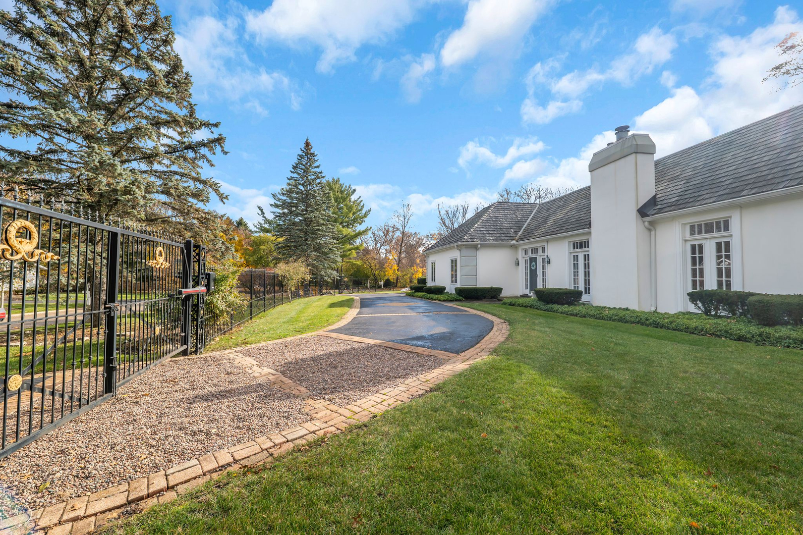 550 King Muir Road Lake Forest, IL 60045 - Photo 3 of 44 Gallery Image 3