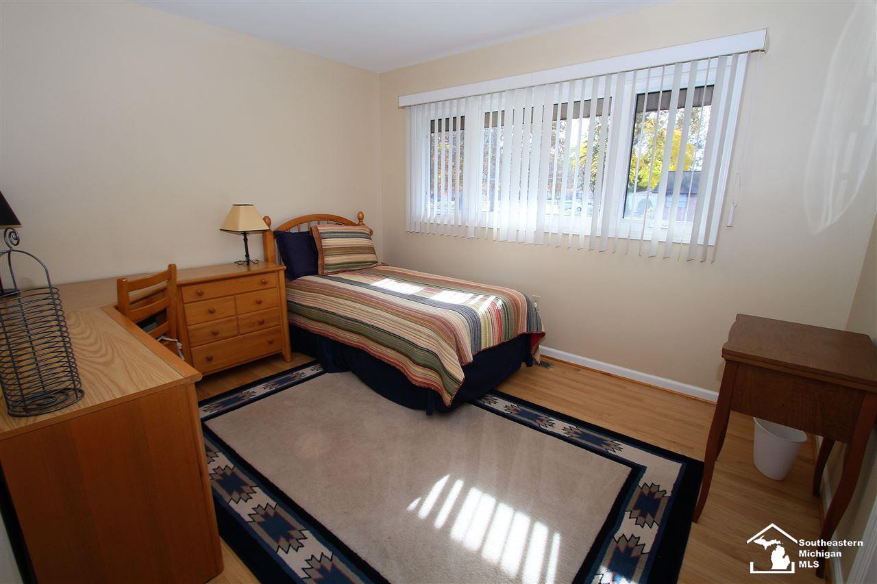 803 Ruff Drive Monroe, MI 48162 - Photo 25 of 47 Gallery Image 25