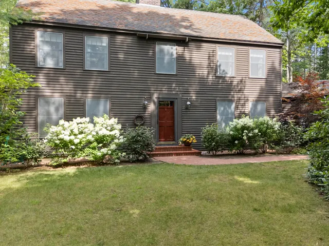 $1,600,000 | 42 Indian Point Terrace, Harpswell, ME 04079