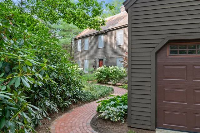 $1,600,000 | 42 Indian Point Terrace, Harpswell, ME 04079