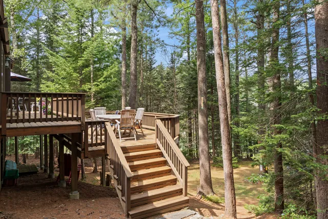 $1,600,000 | 42 Indian Point Terrace, Harpswell, ME 04079