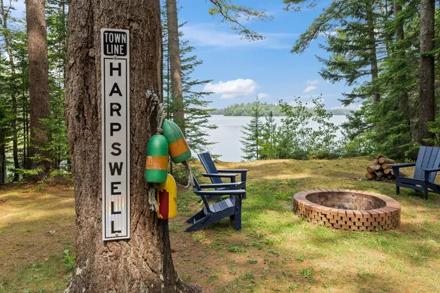 $1,600,000 | 42 Indian Point Terrace, Harpswell, ME 04079