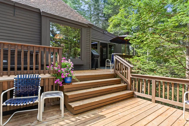 $1,600,000 | 42 Indian Point Terrace, Harpswell, ME 04079