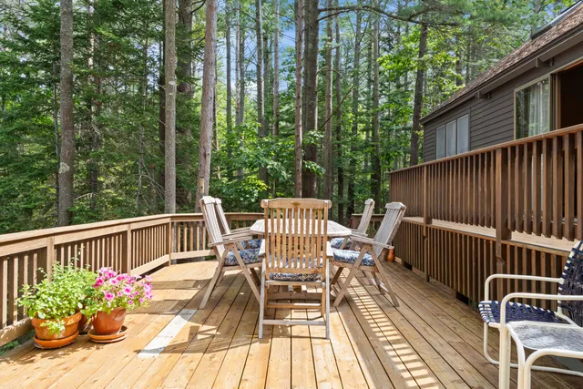 $1,600,000 | 42 Indian Point Terrace, Harpswell, ME 04079