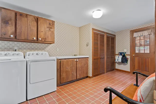 $1,600,000 | 42 Indian Point Terrace, Harpswell, ME 04079