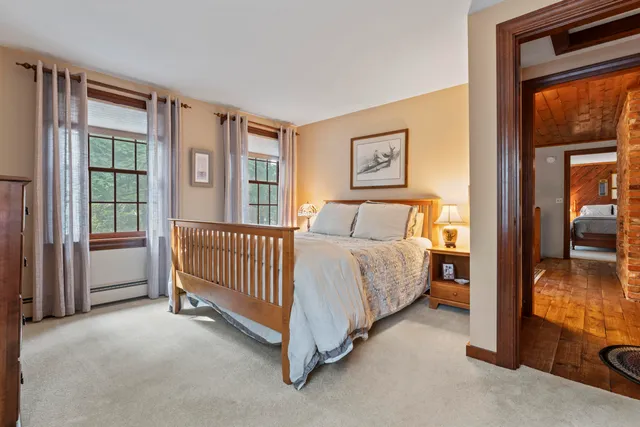 $1,600,000 | 42 Indian Point Terrace, Harpswell, ME 04079