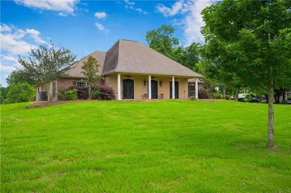 $599,000 | 1633 Palmer Chapel Road, Pineville, LA 71360
