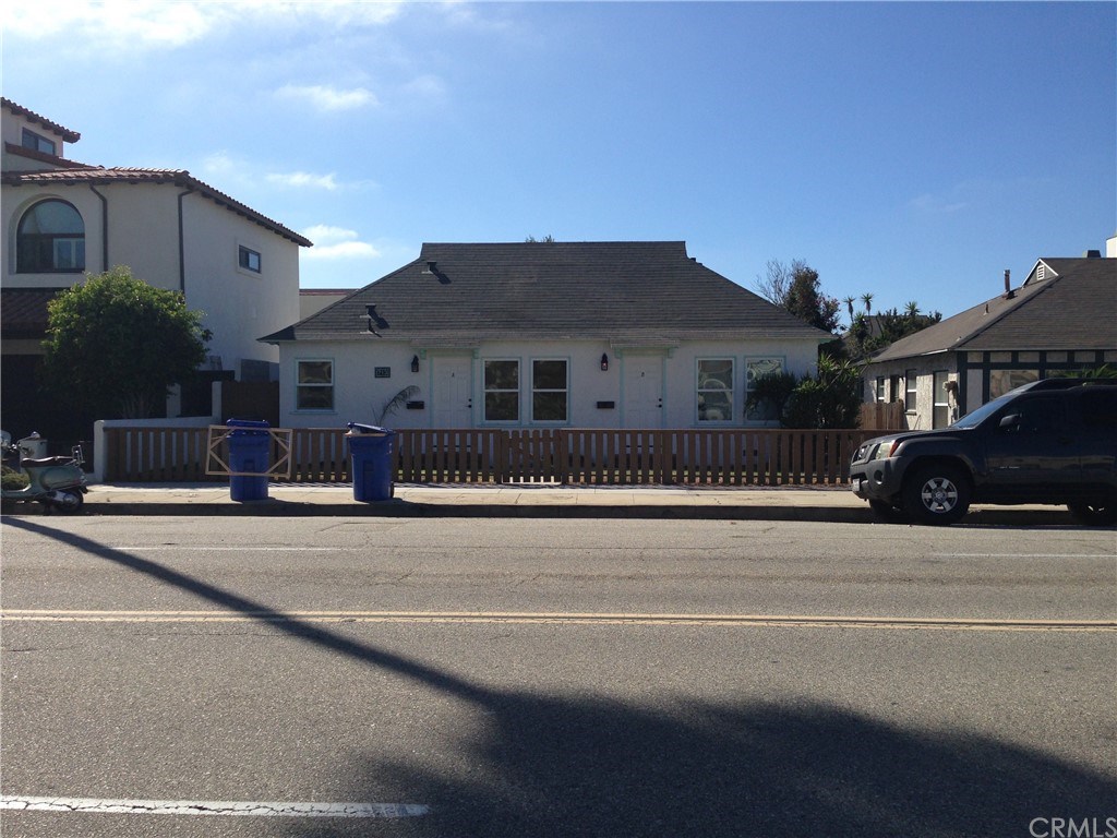 714 Esplanade Redondo Beach, CA 90277 - Photo 3 of 5 713 South Catalina DUPLEX