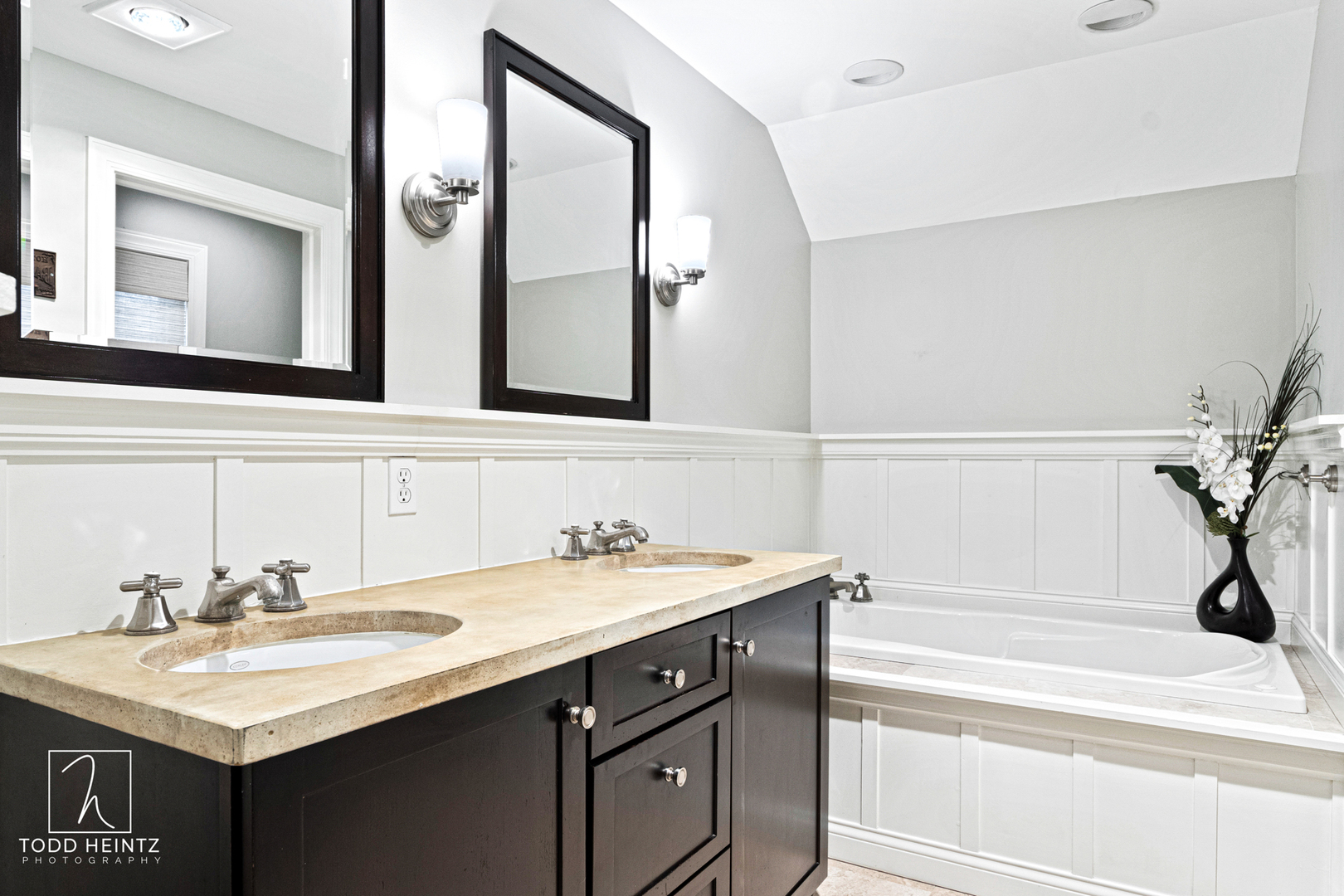 10307 Country Club Road Bull Valley, IL 60098 - Photo 23 of 52