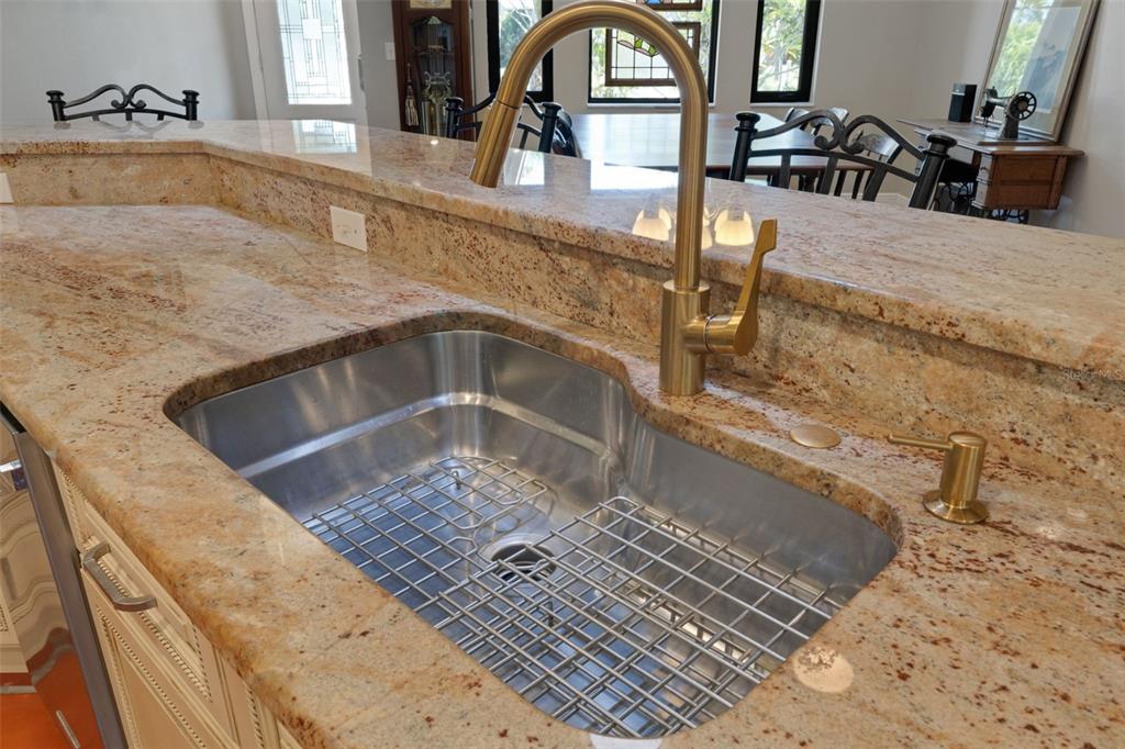 1357 Le Pera Road Englewood, FL 34223 - Photo 23 of 95 Gallery Image 23