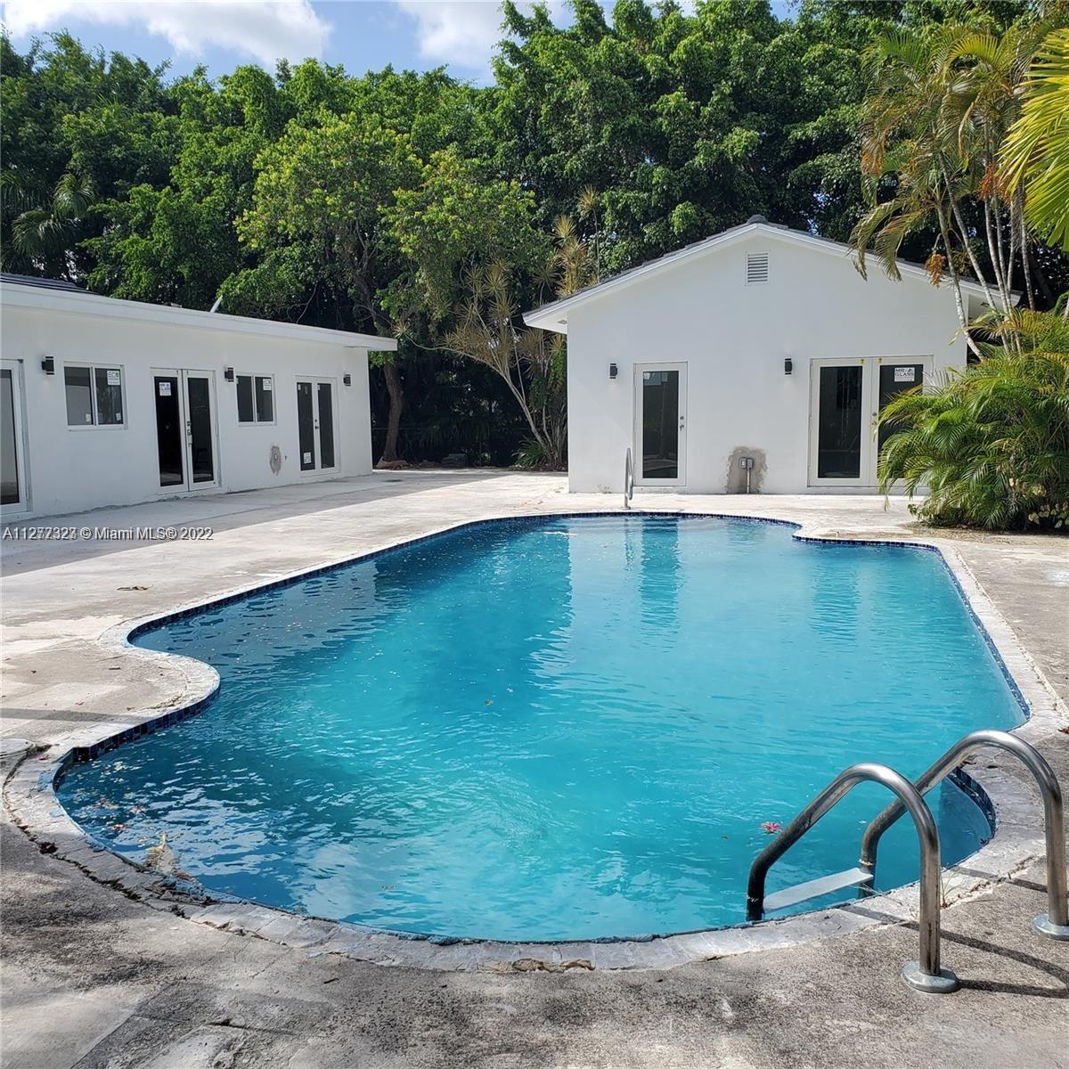 35220 Southwest 213th Avenue Homestead, FL 33034 - Photo 17 of 46 POOL & POOL HOUSE