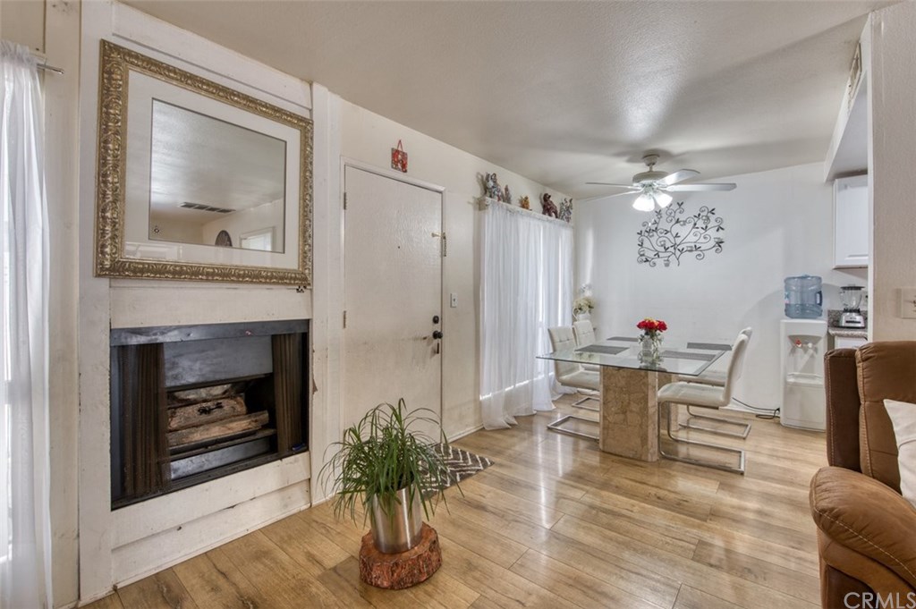 7941 Moonshadow Circle Huntington Beach, CA 92647 - Photo 11 of 41