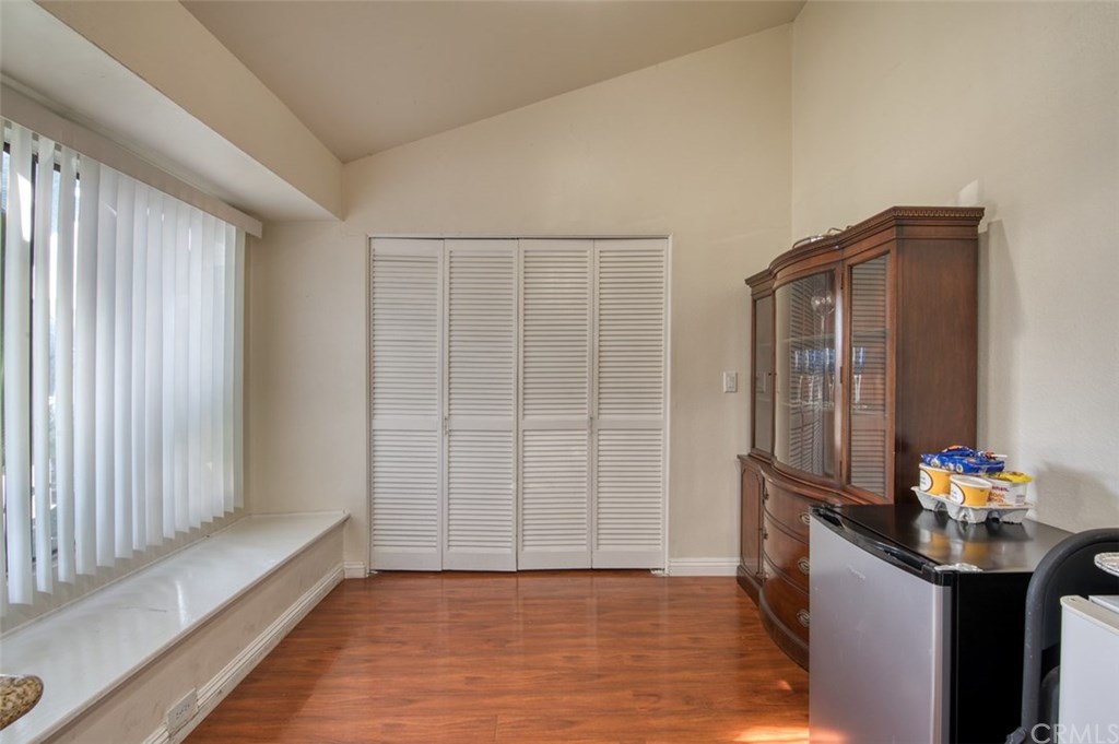 7941 Moonshadow Circle Huntington Beach, CA 92647 - Photo 16 of 41