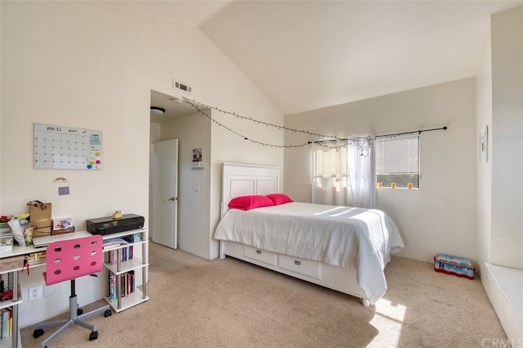 7941 Moonshadow Circle Huntington Beach, CA 92647 - Photo 20 of 41