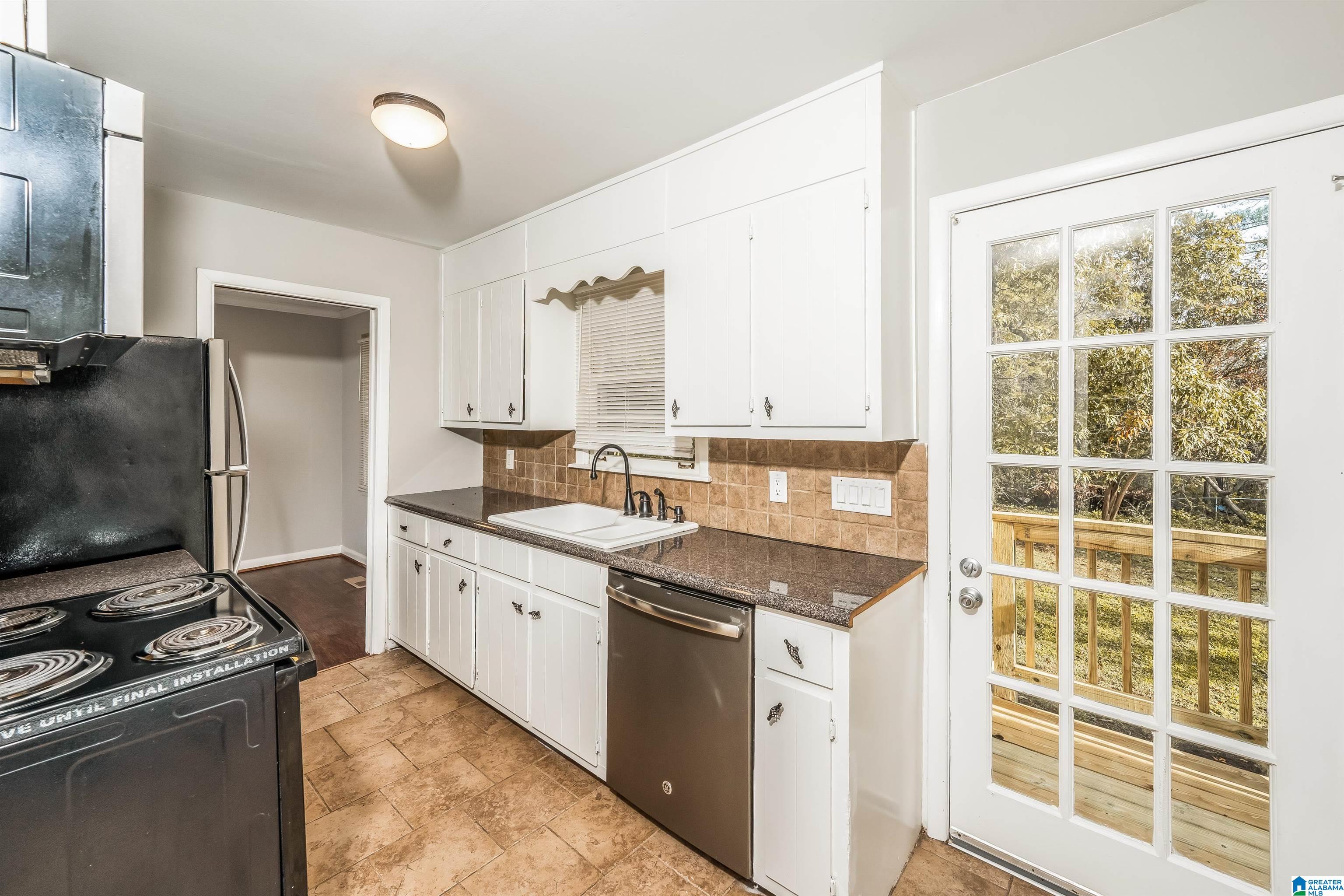 2468 Watson Road Birmingham, AL 35235 - Photo 6 of 15