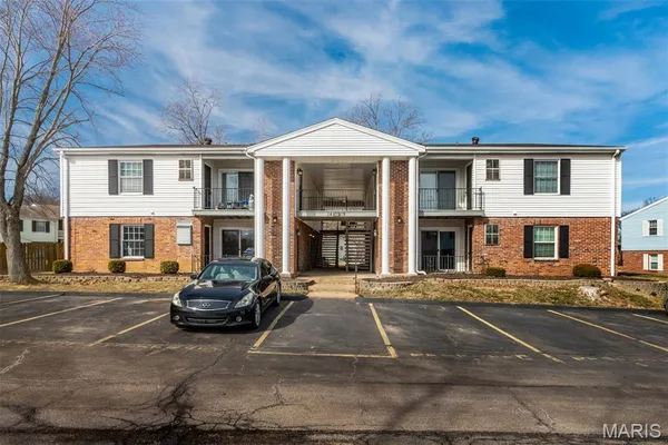 $139,900 | 1419 Durango Lane, Unit 2, Fenton, MO 63026