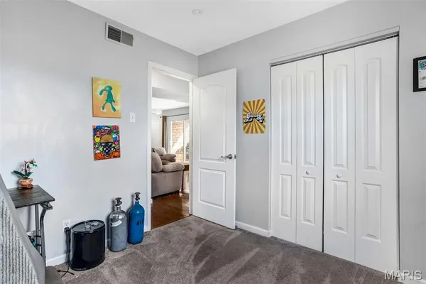$139,400 | 1419 Durango Lane, Unit 2, Fenton, MO 63026